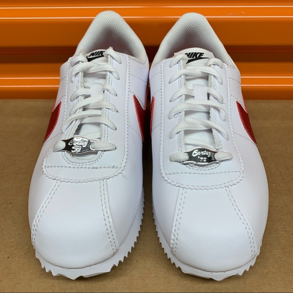 Nike Classic Cortez Leather Women’s Shoes - Picture 2 of 7